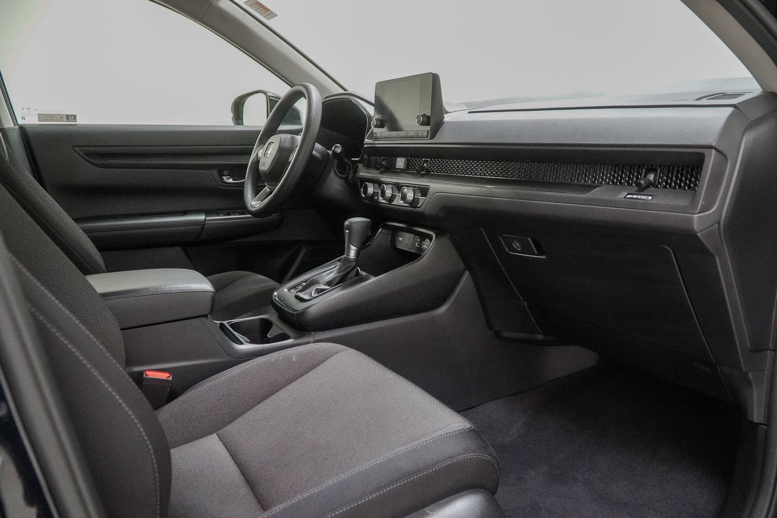 Used 2023 Honda CR-V LX image 31