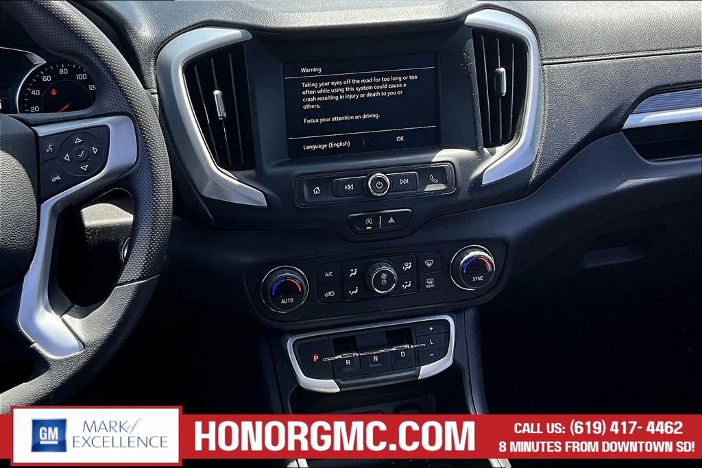 Used 2022 GMC Terrain SLE w/ Driver Convenience Package image 9