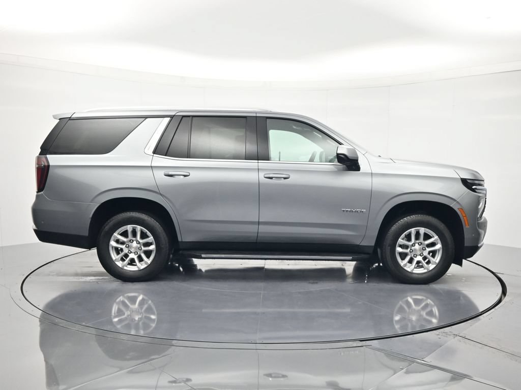 Used 2025 Chevrolet Tahoe LT AWD/4WD image 4
