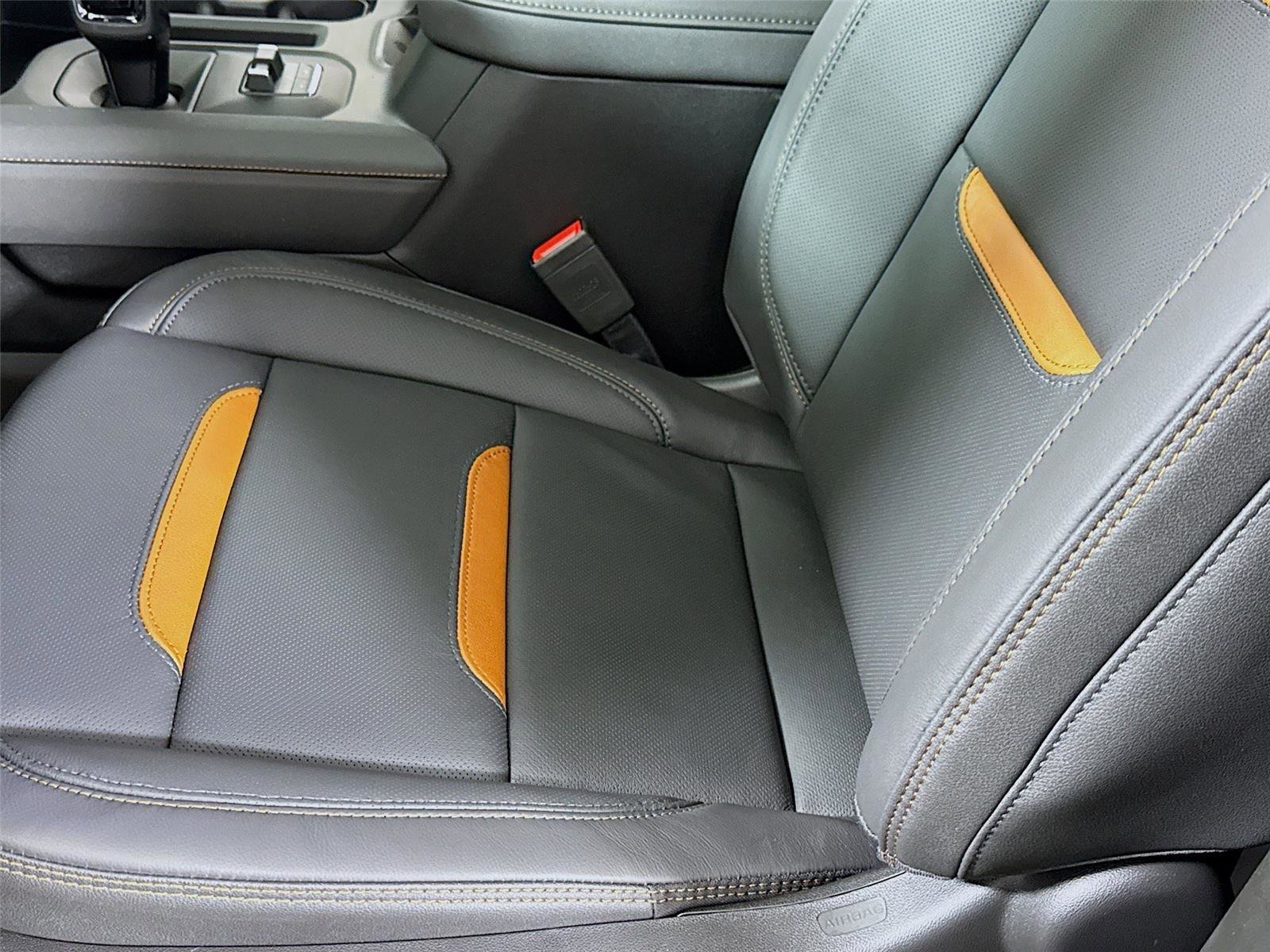 New 2026 GMC Sierra 1500 AT4 w/ AT4 Premium Package image 15