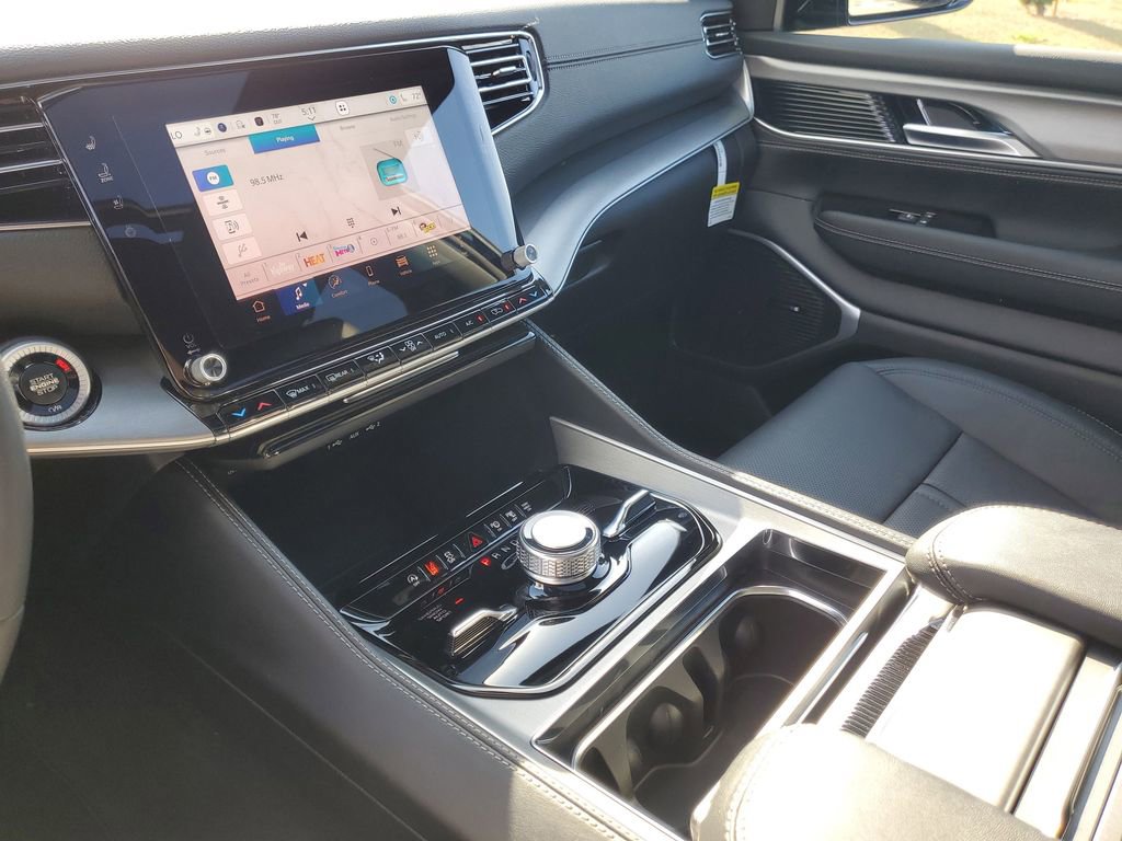 New 2025 Jeep Wagoneer Series II w/ Convenience Group I image 21