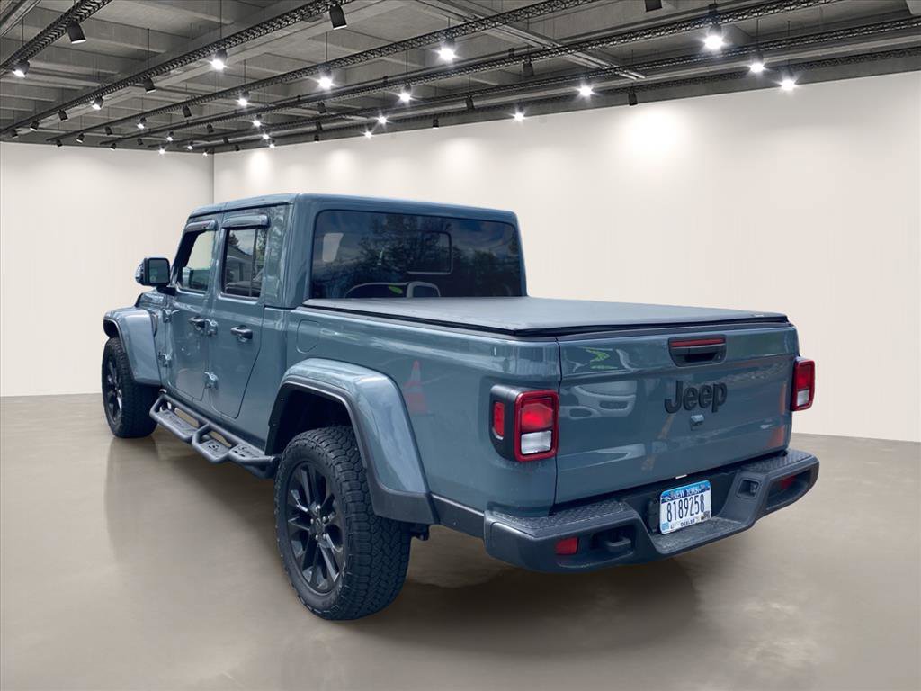 Used 2024 Jeep Gladiator Sport AWD/4WD image 5
