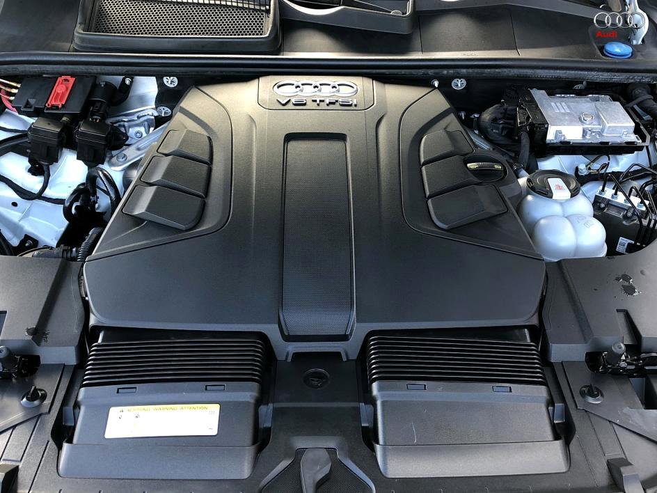 Used 2018 Audi Q7 3.0T Premium Plus w/ Premium Plus Package image 34