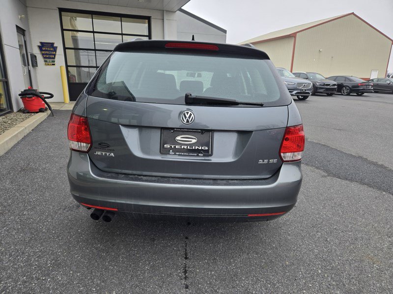 Used 2012 Volkswagen Jetta SportWagen image 4