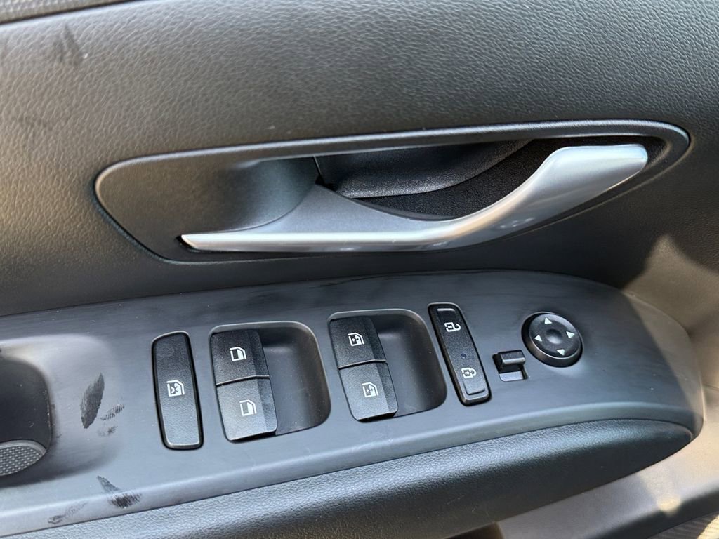 Used 2023 Hyundai Tucson SEL w/ Convenience Package image 11