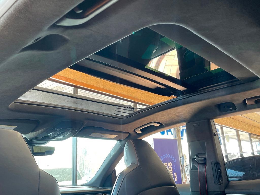 Used 2023 Audi RS Q8 w/ Black Optic Package image 23