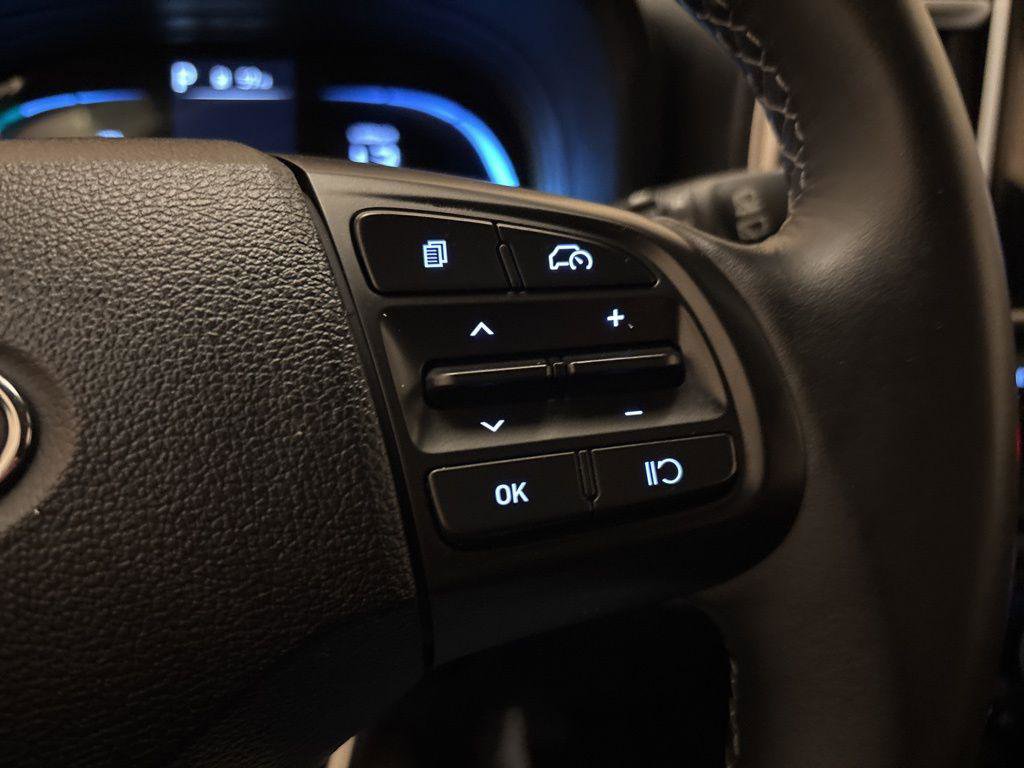 New 2026 Hyundai Venue SEL image 16