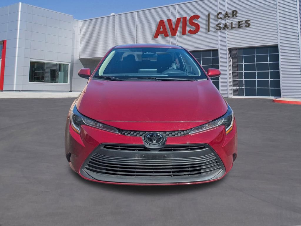 Used 2024 Toyota Corolla LE FWD image 2
