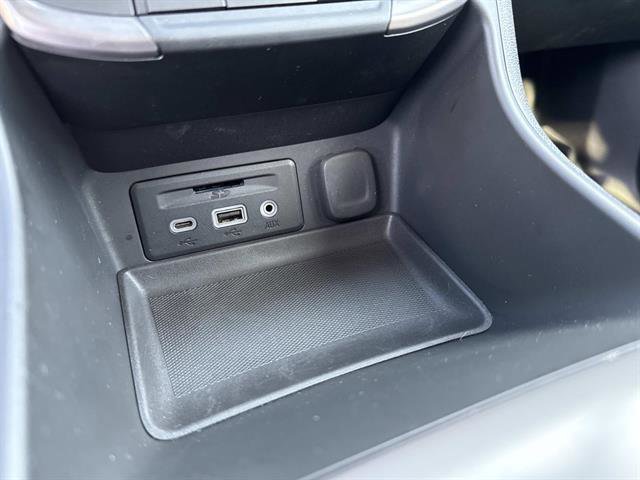 Used 2024 GMC Terrain AT4 image 32