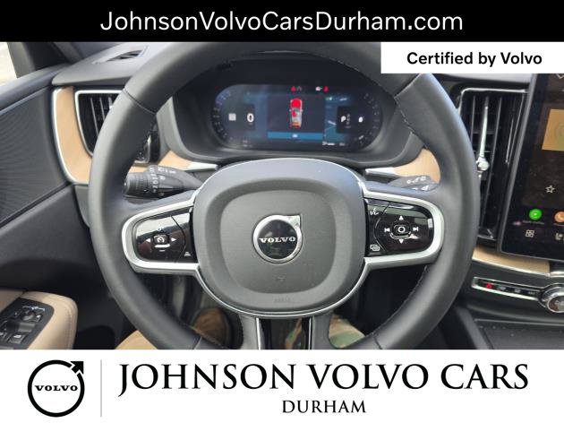 Used 2026 Volvo XC60 B5 Plus AWD/4WD image 9