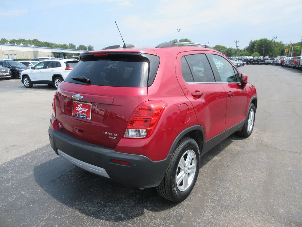 Used 2015 Chevrolet Trax LT w/ LT Sun and Sound Package AWD/4WD image 6