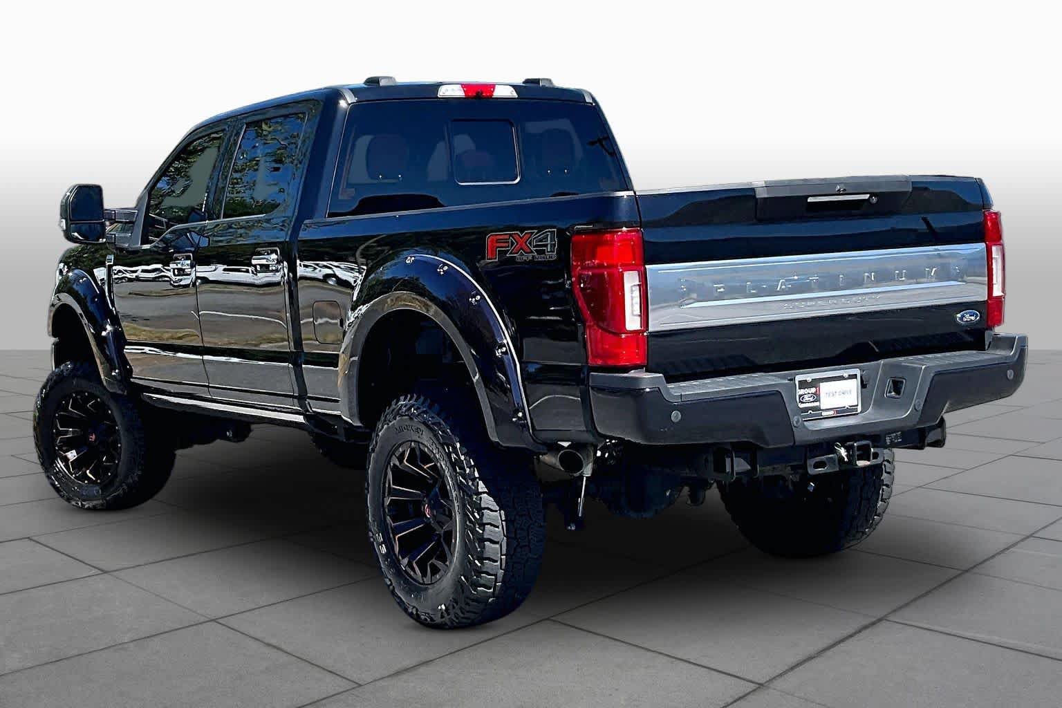 Used 2022 Ford F350 Platinum AWD/4WD image 12