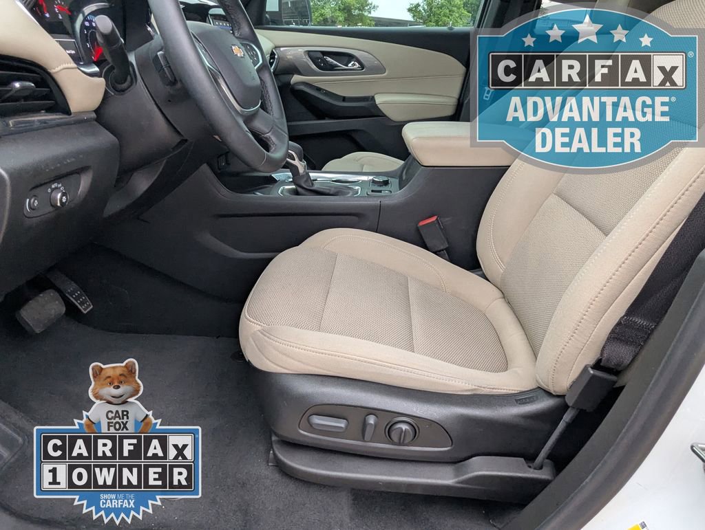 Certified 2023 Chevrolet Traverse LT w/ LPO, Floor Liner Package FWD image 12
