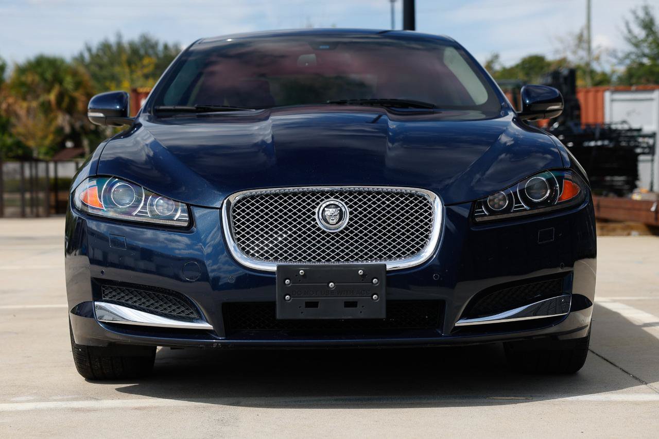 Used 2012 Jaguar XF Portfolio RWD image 17