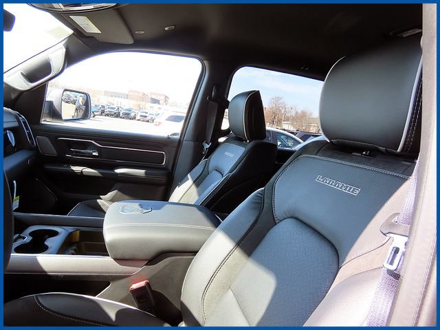 New 2026 RAM 1500 Laramie w/ Night Edition AWD/4WD image 14