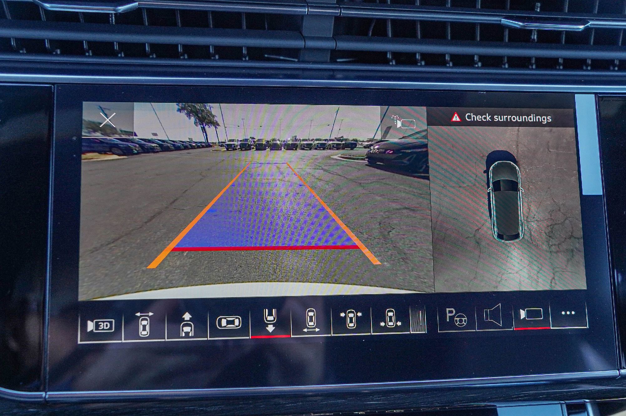 New 2026 Audi Q8 Prestige image 11