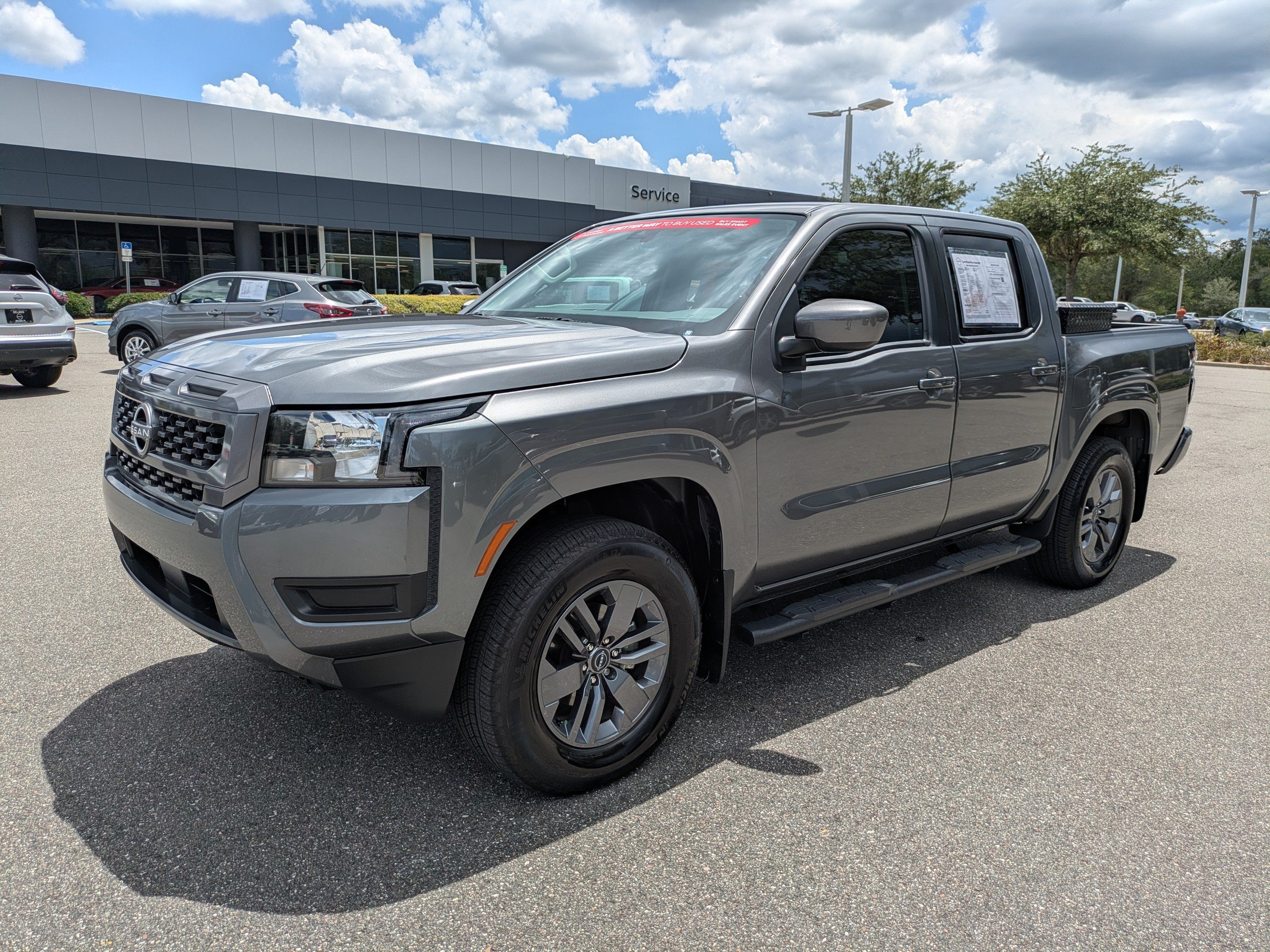 Certified 2025 Nissan Frontier SV AWD/4WD image 8