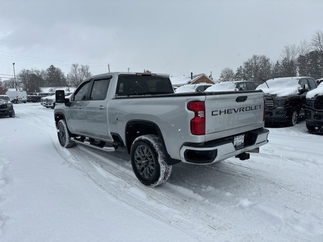 Used 2022 Chevrolet Silverado 2500 LT w/ Convenience Package image 5