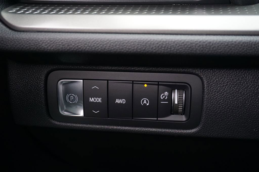 New 2026 Chevrolet Traverse LT image 20