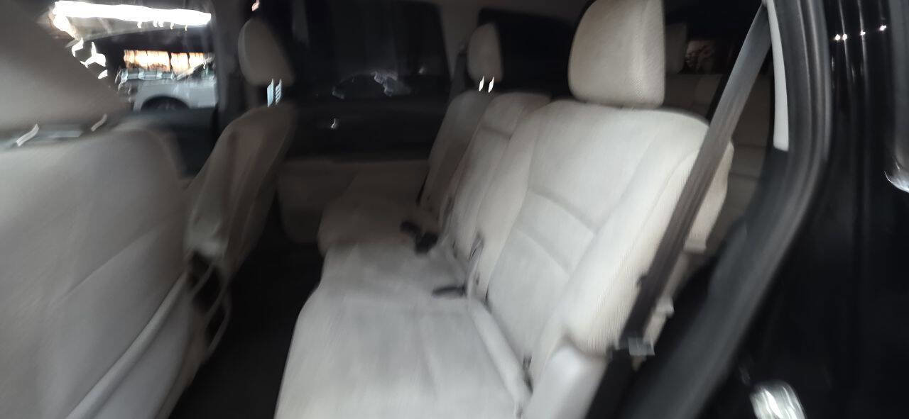 Used 2017 Honda Pilot EX image 16