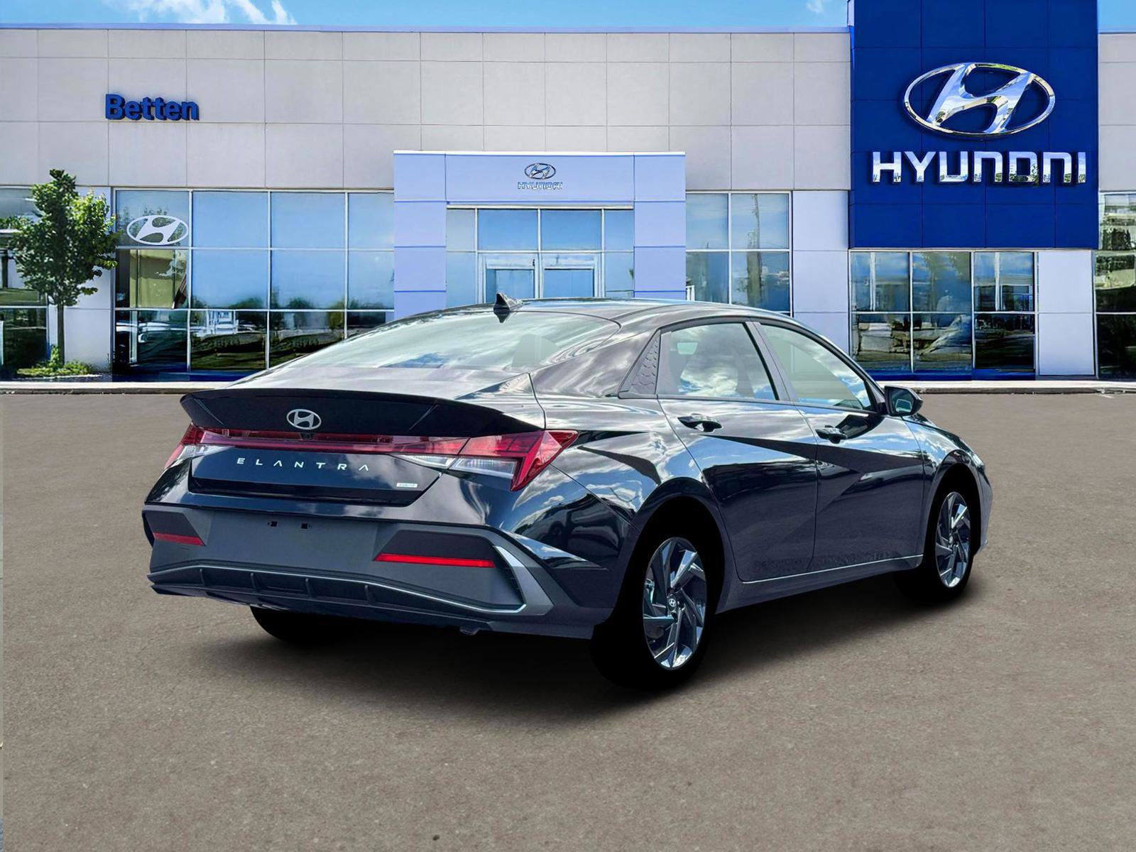 New 2026 Hyundai Elantra Sport FWD image 7