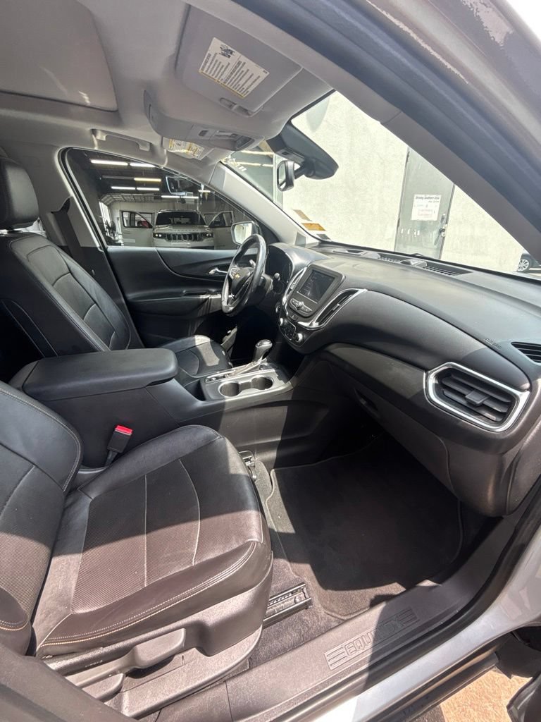 Used 2021 Chevrolet Equinox LT FWD image 26