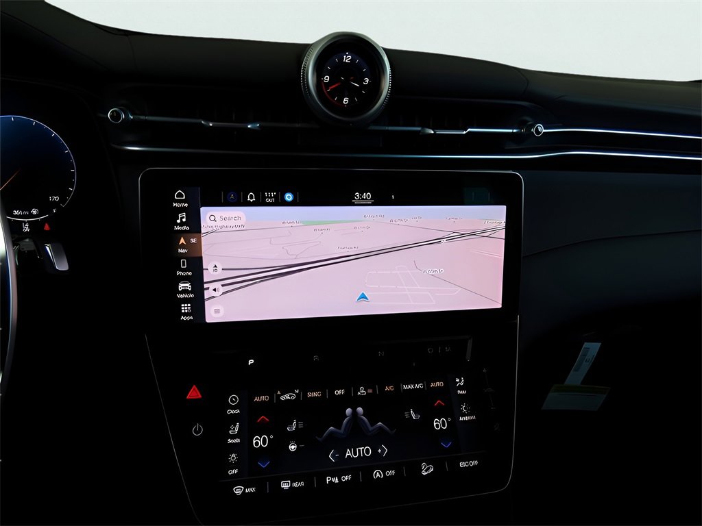 New 2024 Maserati Grecale GT image 30