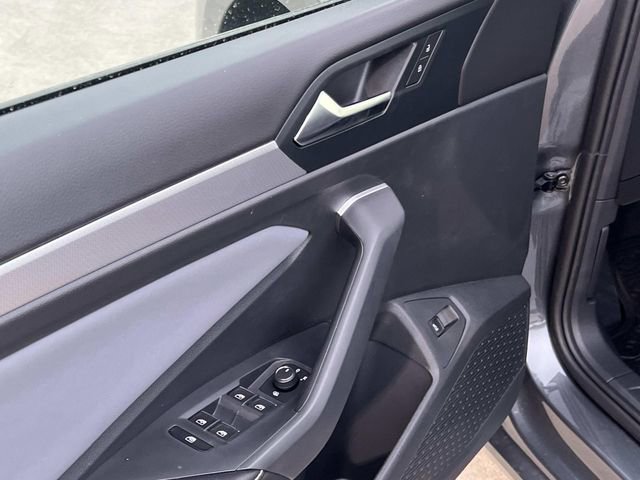 New 2026 Volkswagen Jetta SE FWD image 10
