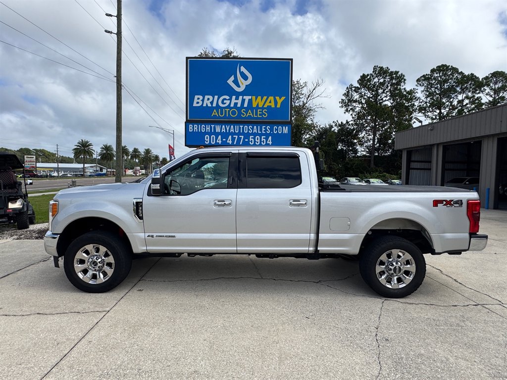 Used 2017 Ford F350 Lariat w/ Lariat Ultimate Package image 2