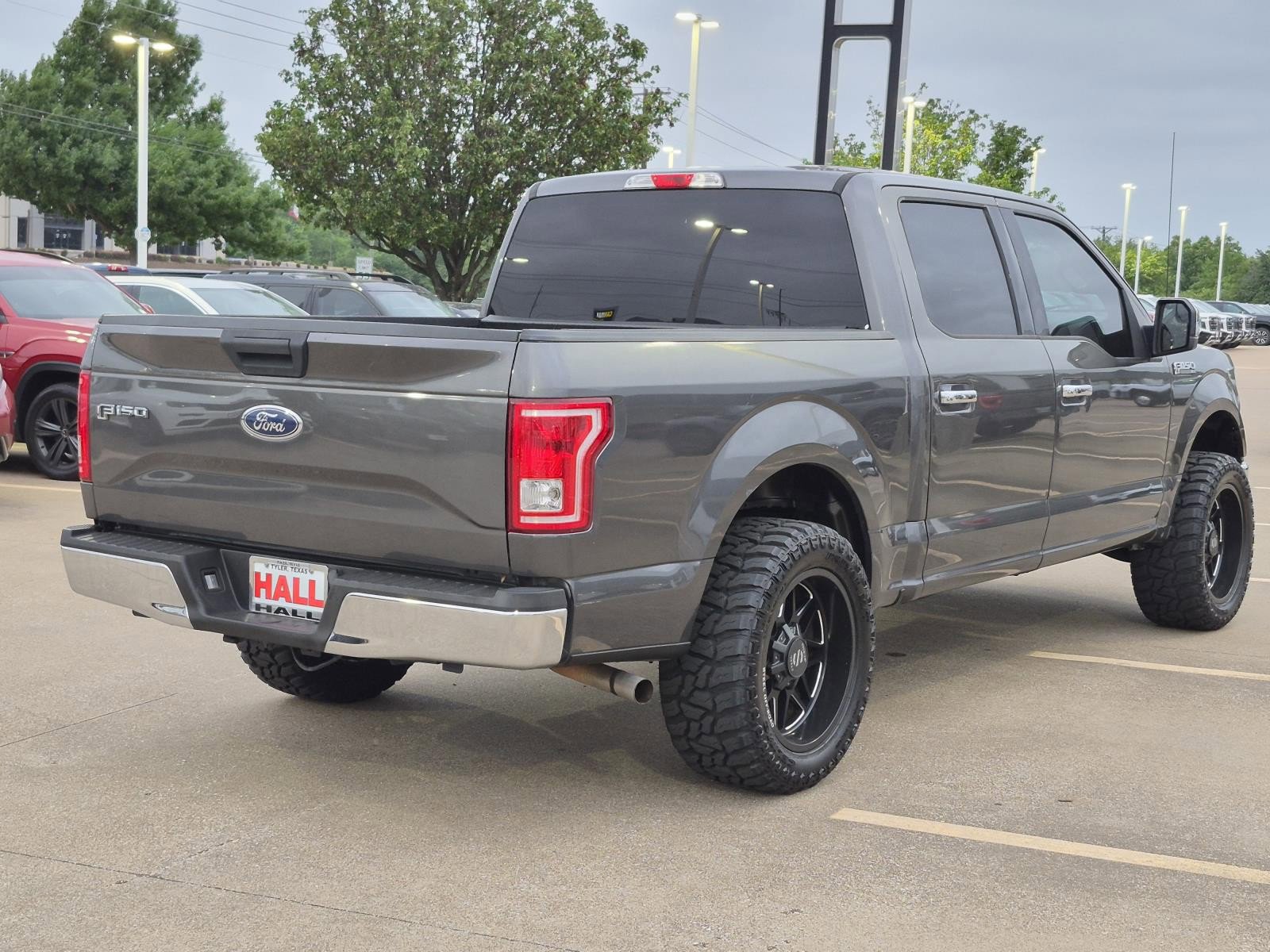 Used 2017 Ford F150 XLT RWD image 6