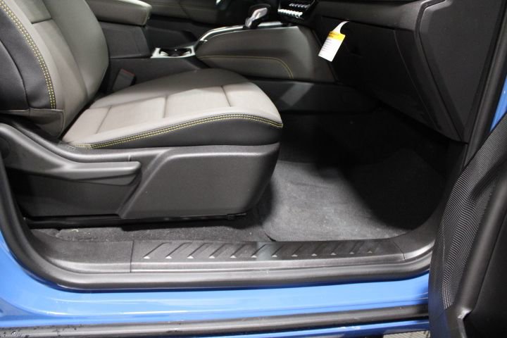 New 2026 Chevrolet Colorado ZR2 w/ Midnight Edition image 25