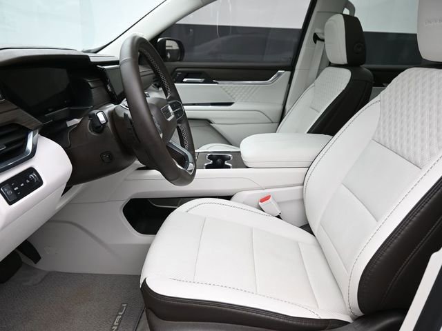 Used 2024 GMC Acadia Denali image 10