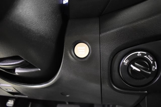 Used 2022 Nissan Frontier S w/ Technology Package AWD/4WD image 17
