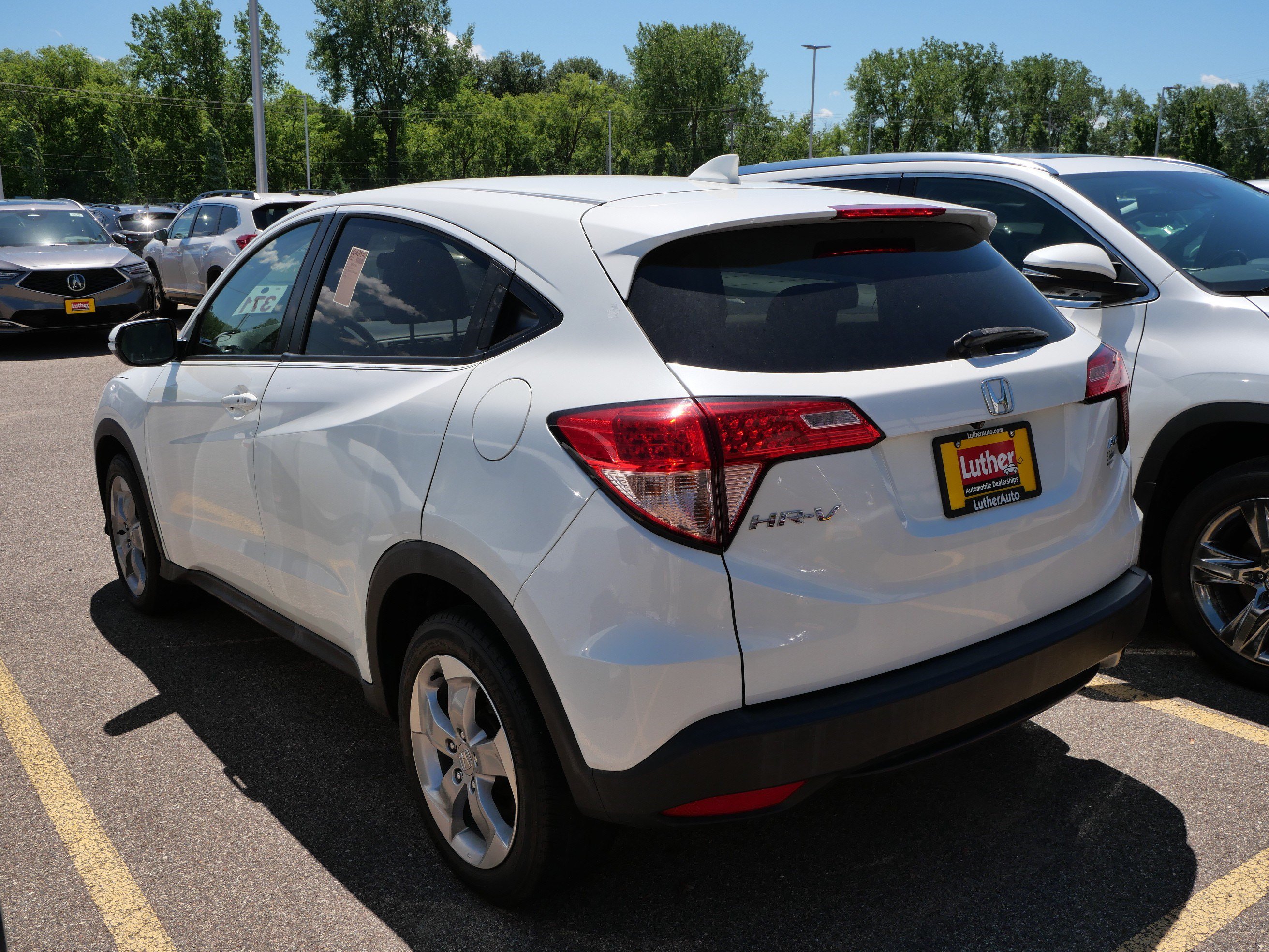 Used 2016 Honda HR-V EX image 4