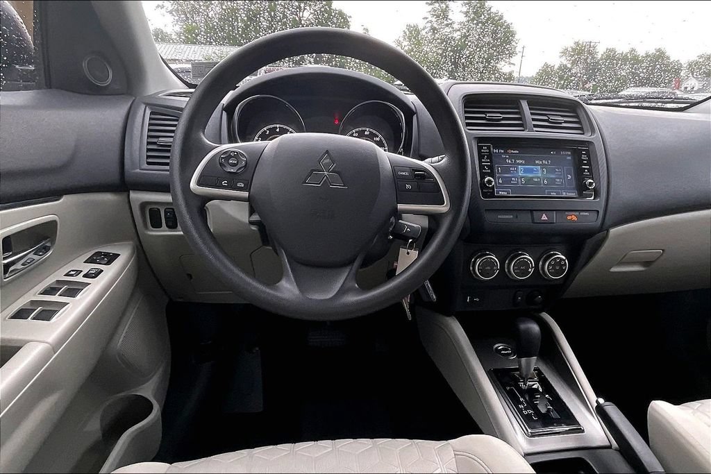 Used 2021 Mitsubishi Outlander Sport ES AWD/4WD image 5