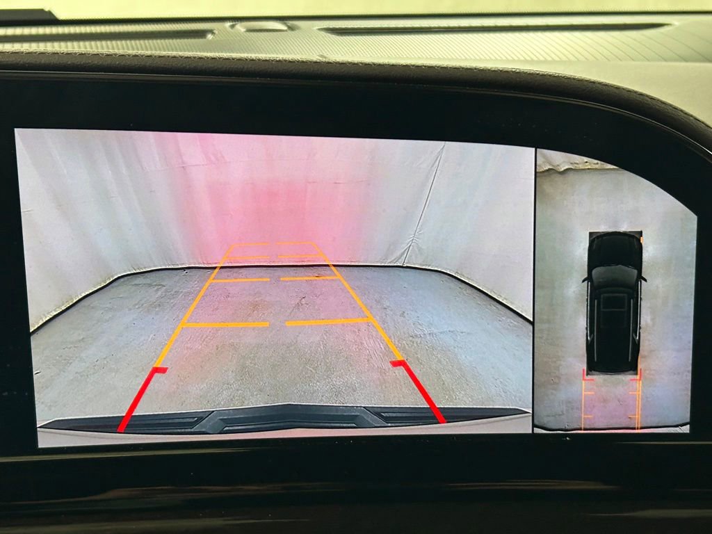 Used 2023 Cadillac Escalade Premium Luxury Platinum image 19