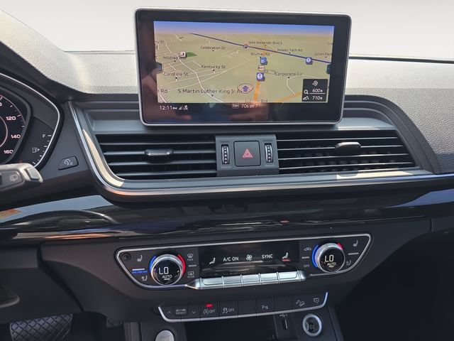 Used 2018 Audi Q5 Prestige w/ Prestige Package AWD/4WD image 10