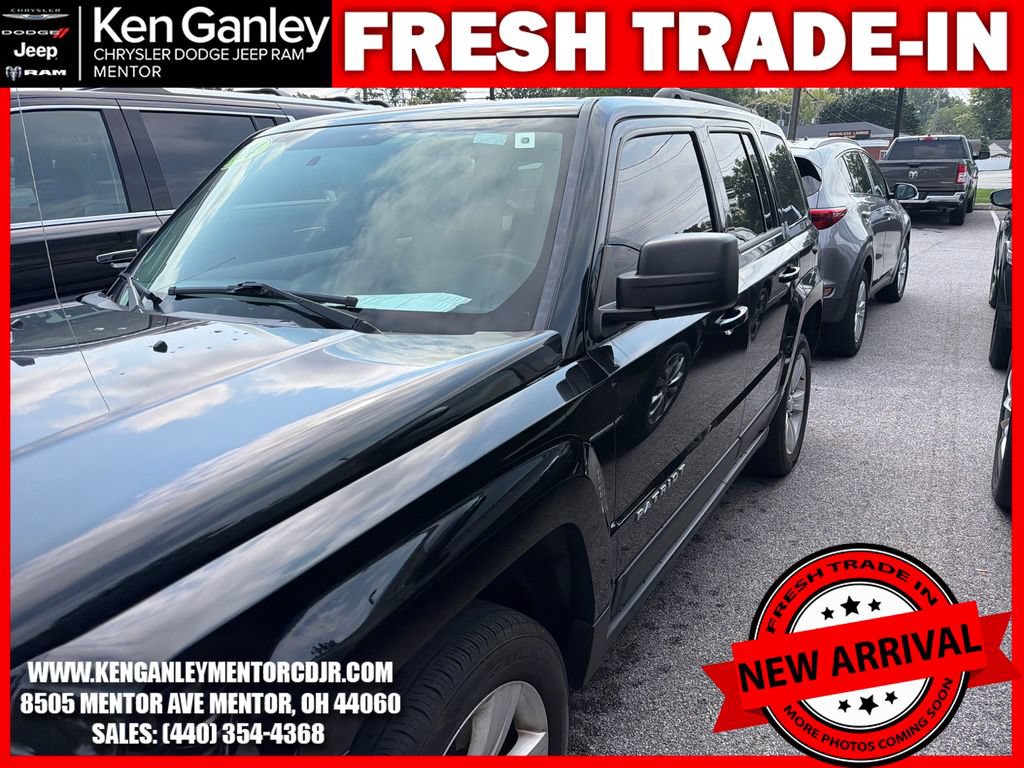 Used 2014 Jeep Patriot Latitude w/ Sun/Sound Group AWD/4WD image 7