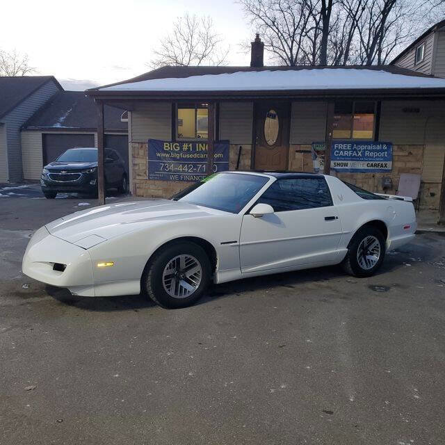 Used 1991 Pontiac Firebird Coupe image 2