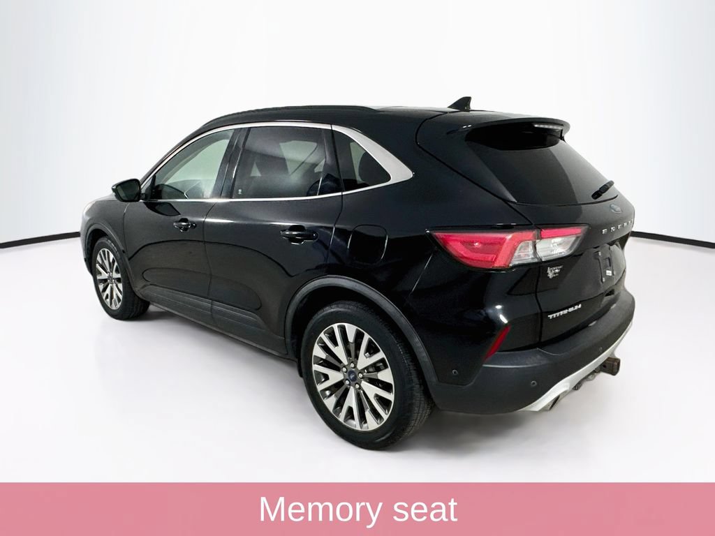 Used 2020 Ford Escape Titanium AWD/4WD image 5