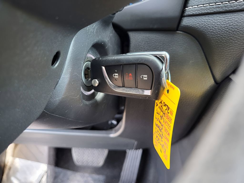 Used 2025 Toyota RAV4 LE AWD/4WD image 22