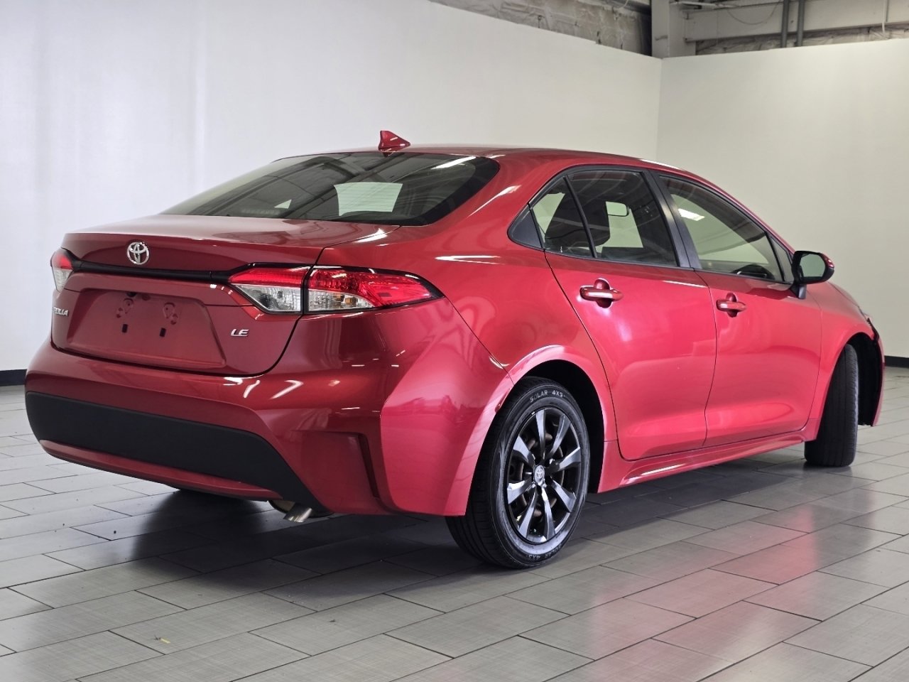 Certified 2020 Toyota Corolla LE FWD image 13