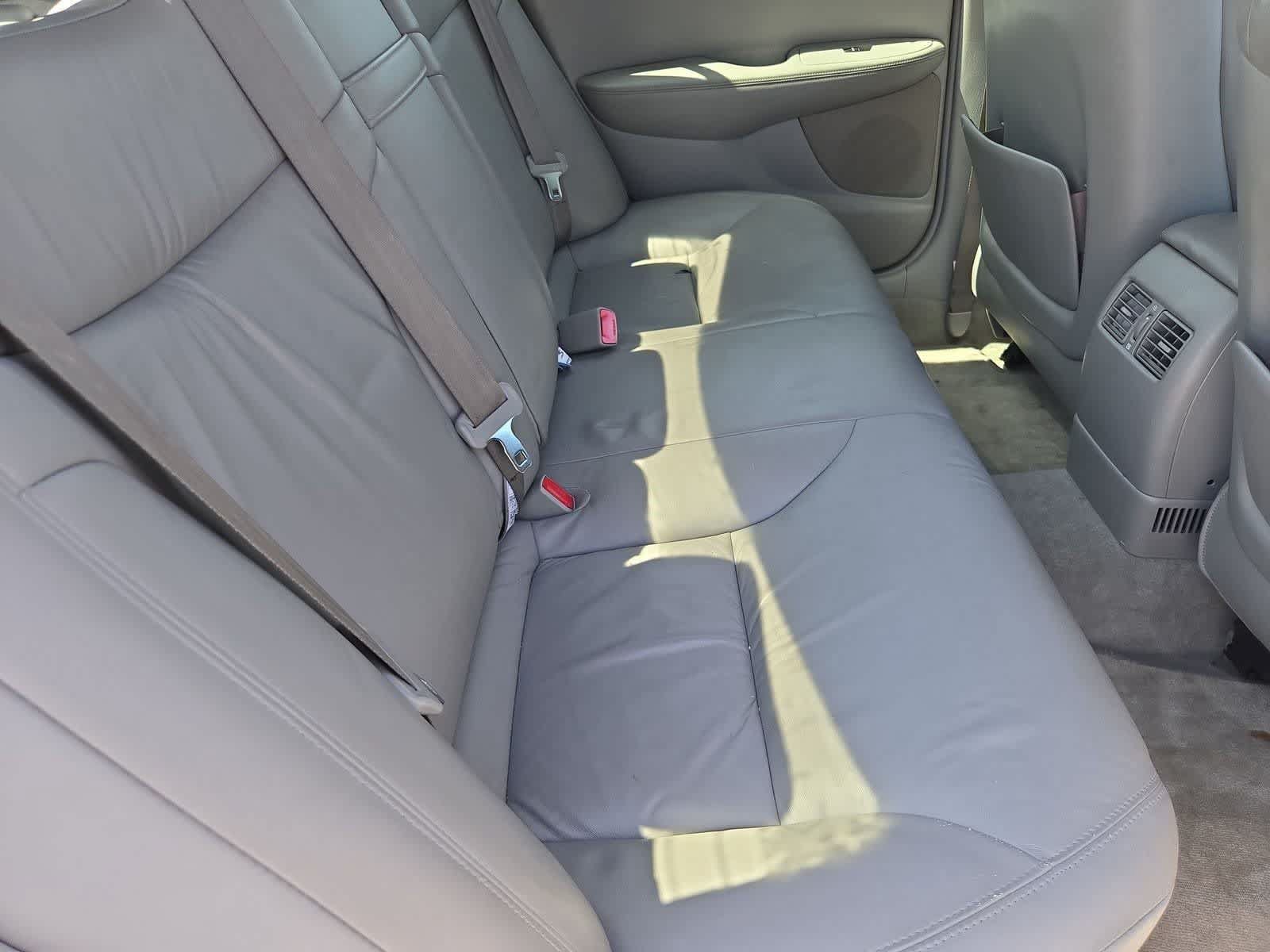 Used 2005 Lexus ES 330 w/ Preferred Accessory Pkg FWD image 19