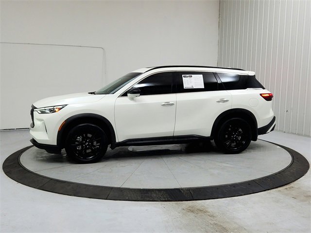 Used 2025 INFINITI QX60 Luxe w/ Black Edition image 4