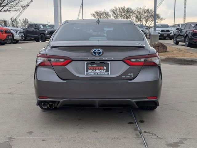 Used 2022 Toyota Camry SE image 7