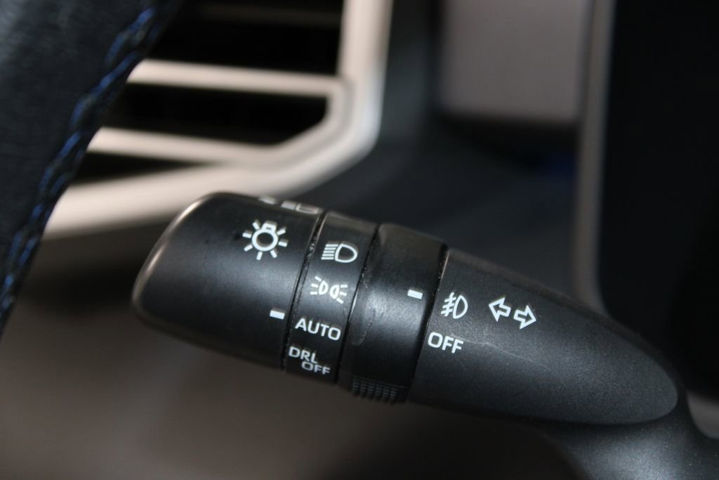 Used 2023 Toyota Tundra Platinum w/ Advanced Package AWD/4WD image 39