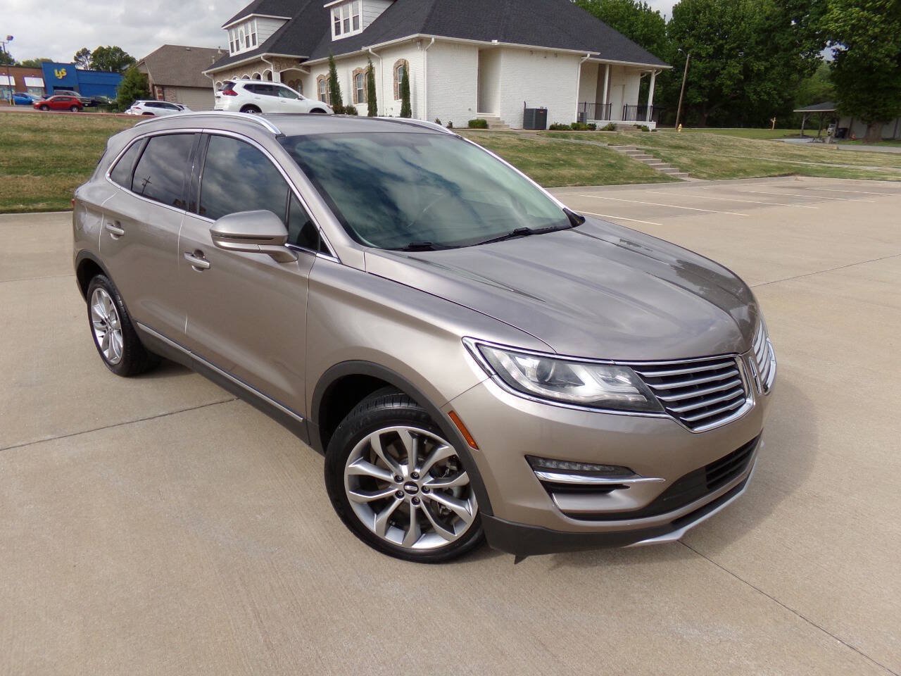 Used 2018 Lincoln MKC Select w/ Select Plus Package FWD image 12