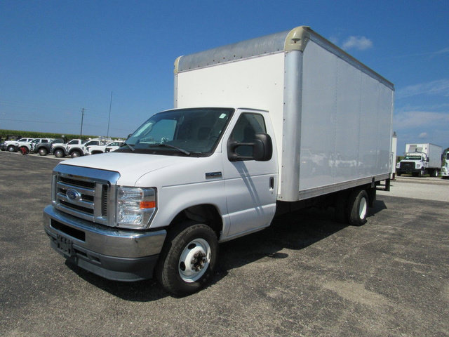 Used 2022 Ford E-450 and Econoline 450 Super Duty w/ Power Windows & Locks Group RWD image 7