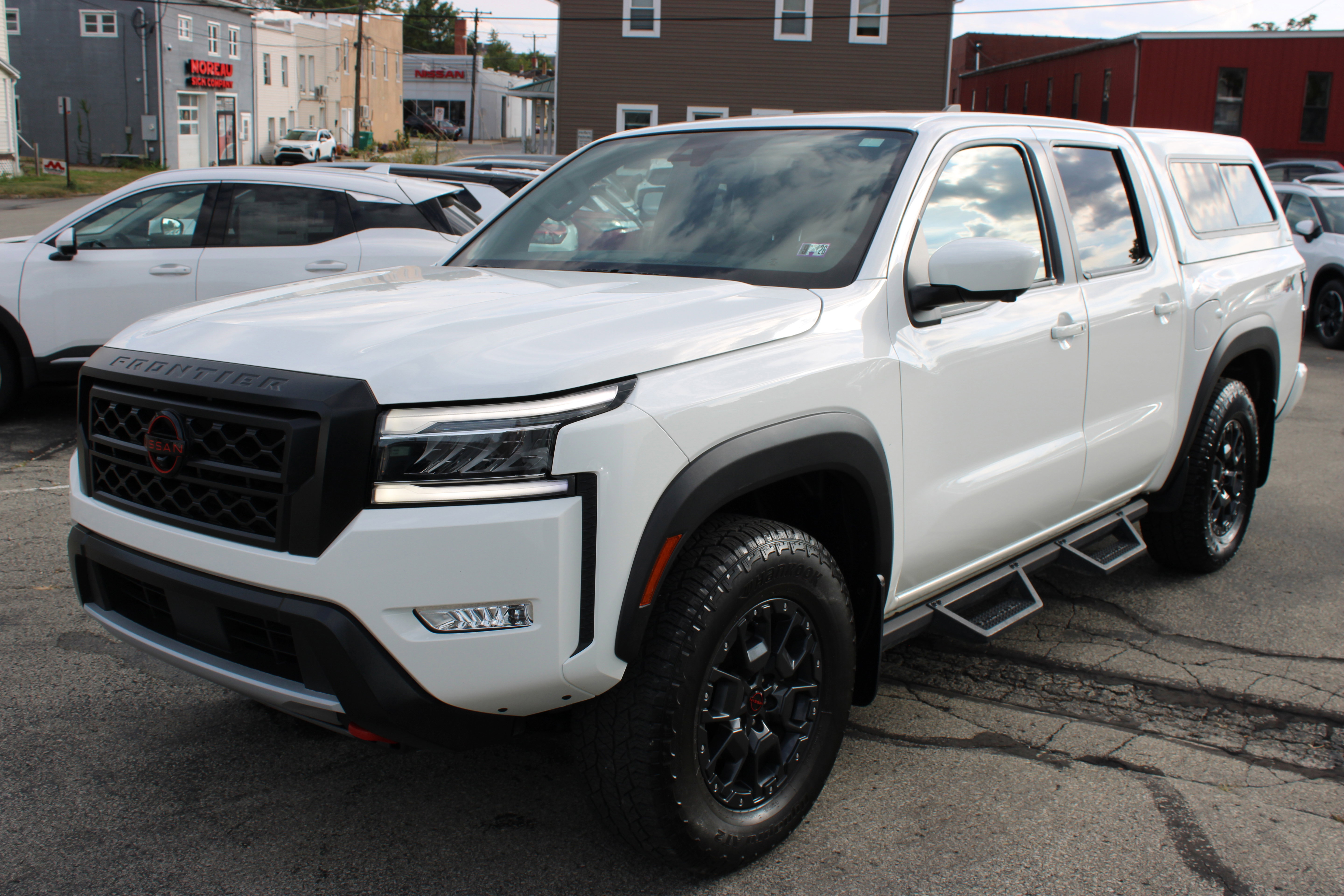 Certified 2024 Nissan Frontier PRO-4X w/ Pro Premium Package
