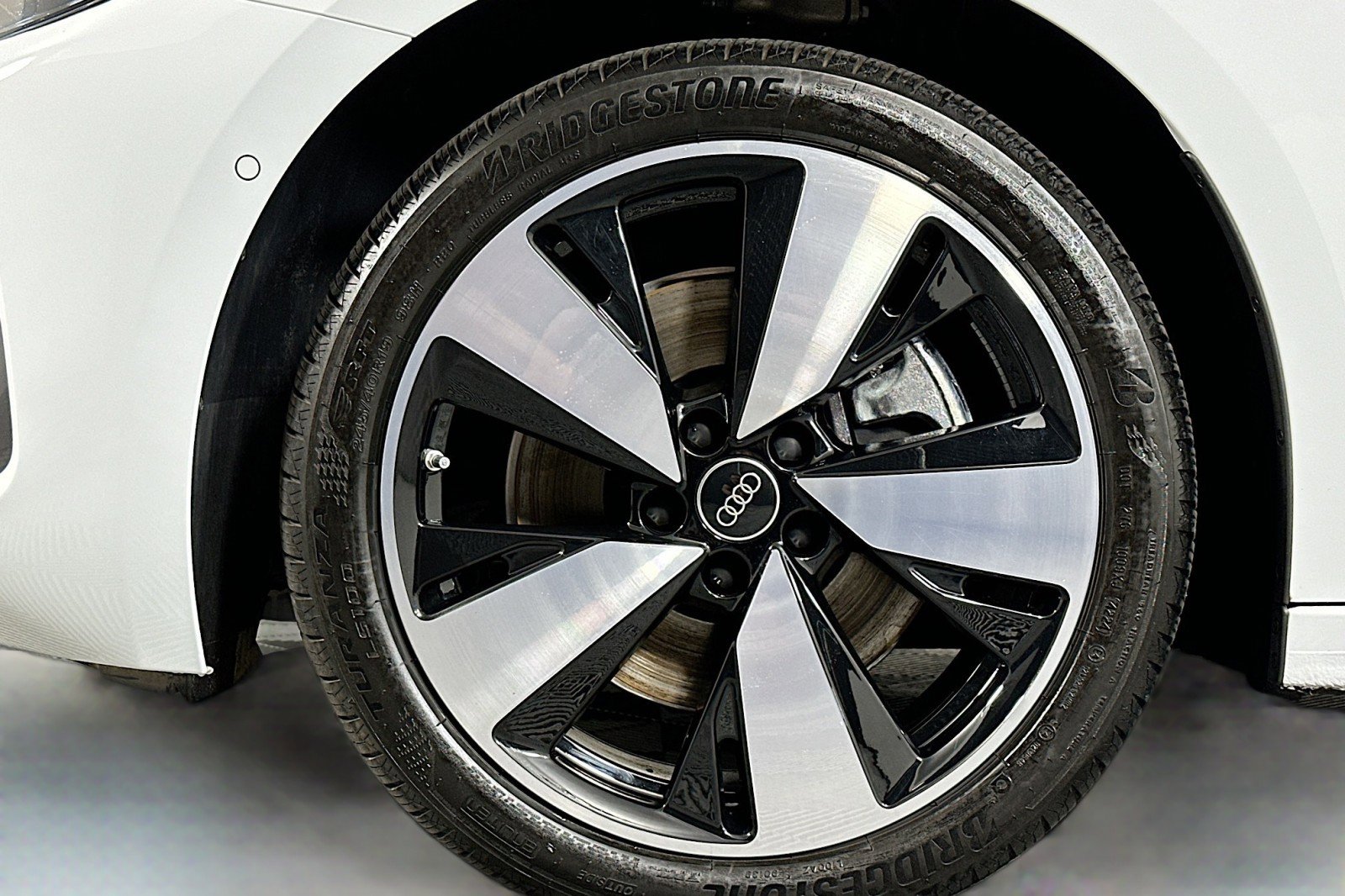 Used 2025 Audi A5 2.0T Prestige w/ 19" Wheel Package AWD/4WD image 11